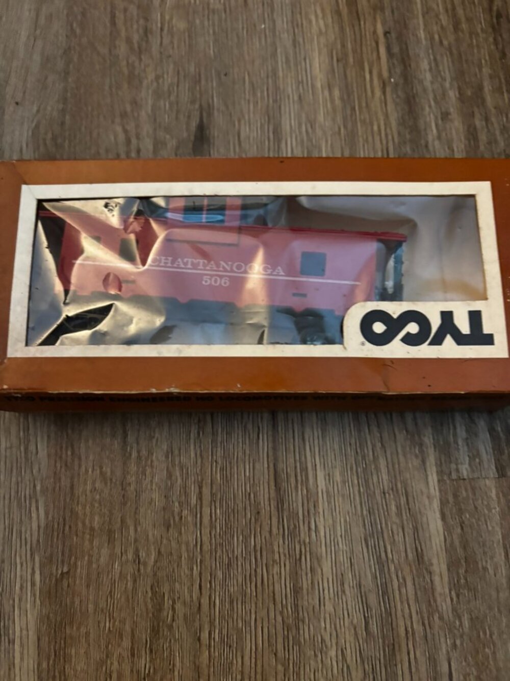 Tyco HO 40' Caboose Chattanooga 328-15 Railroad Train set up display w/box